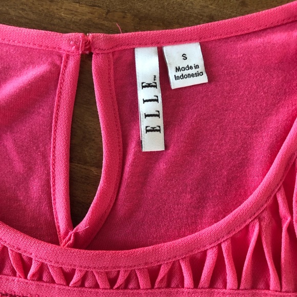 ELLE Top - Size S - Picture 3 of 5